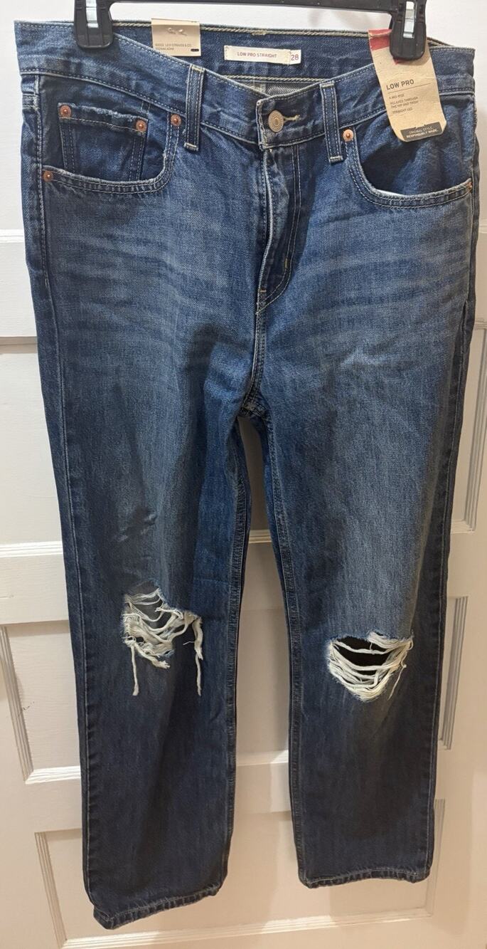 Levi's Low Pro Straight Women’s Holes Denim Jeans Relaxed Fit Mid Rise 28 NWT
